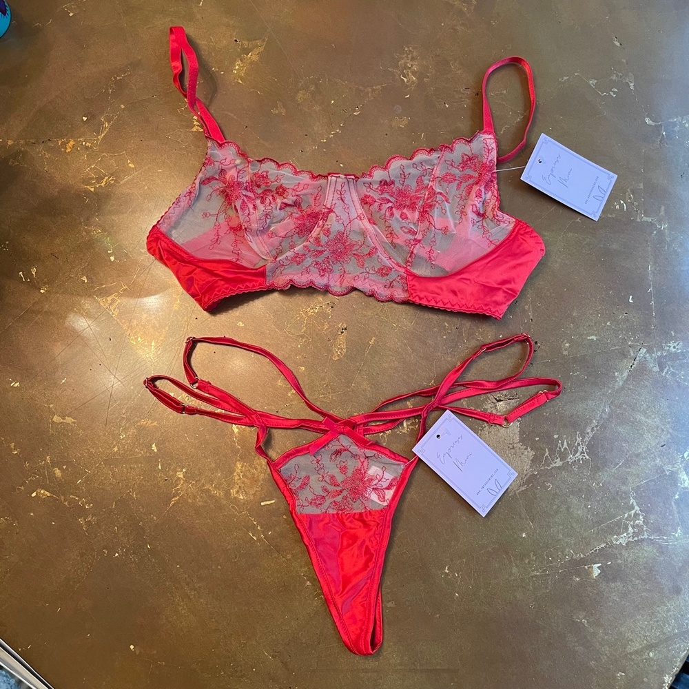 NWT Empress Mimi Foxy Cleopatra G-string Set - Picture 4 of 4
